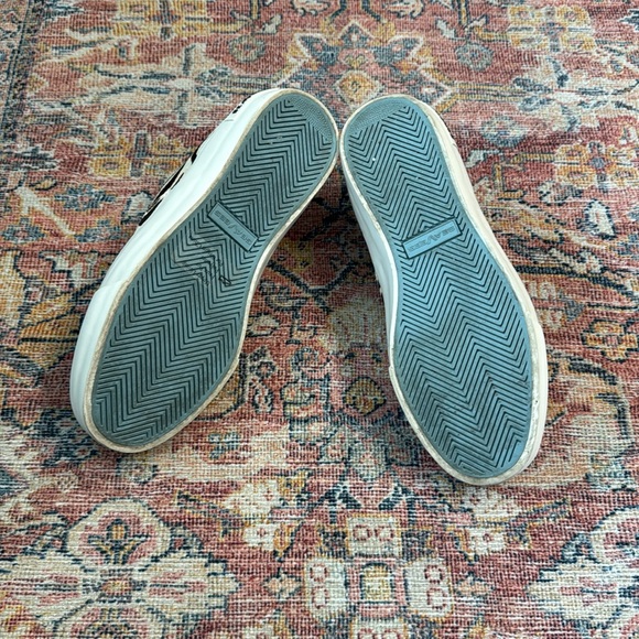 SeaVees Zebra Sneakers - Picture 3 of 3